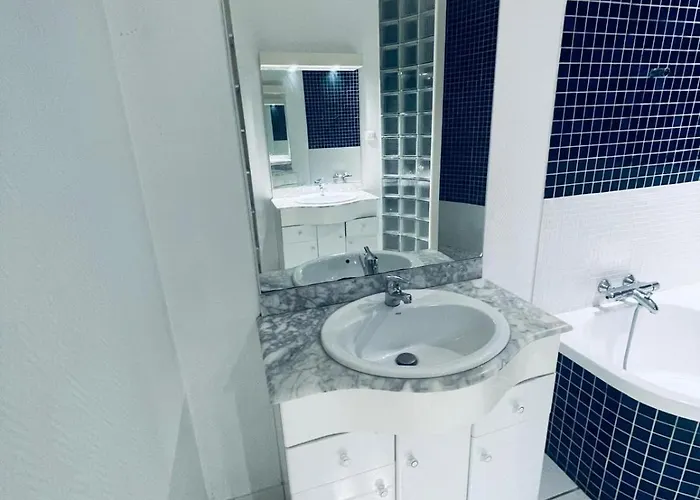 Maison D'hote Canclaux 게스트하우스 낭트